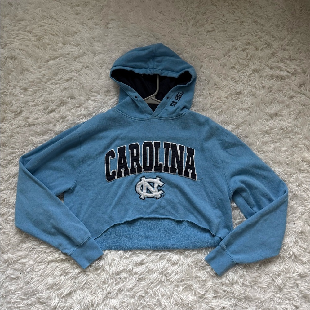 Carolina Blue Women's Crop Hoodie
